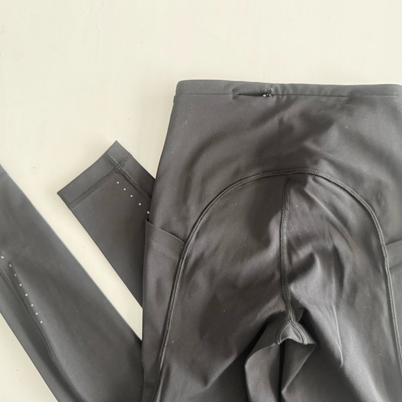 Lululemon Swift Speed high-rise athletic leggings in black - Picture 4 of 6